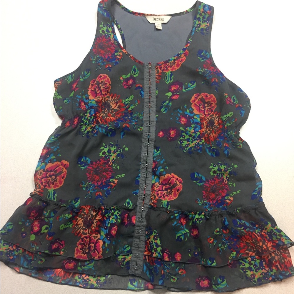 Decree Ruffle Floral Sleeveless Tank